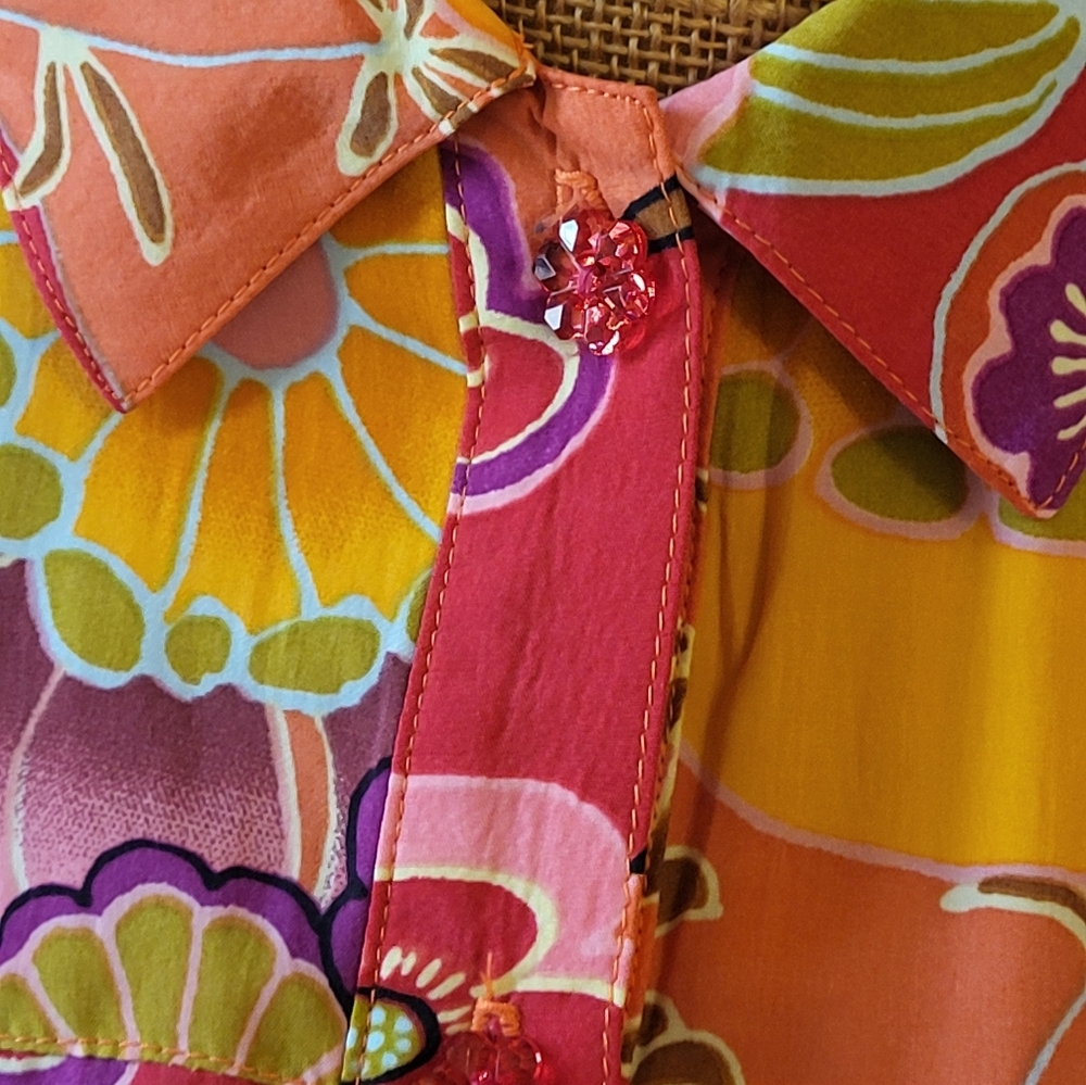 FL Malik Medium Orange And Pink Floral Cupra Cropped Blouse - Picture 6 of 8